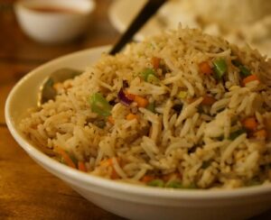 Healthy food swaps - Use brown rice instead of white rice